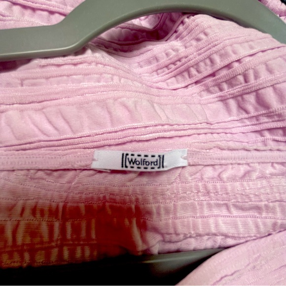 Wolford Pink Fitted Stretchy Short Sleeve T-Shirt Small - Picture 2 of 4